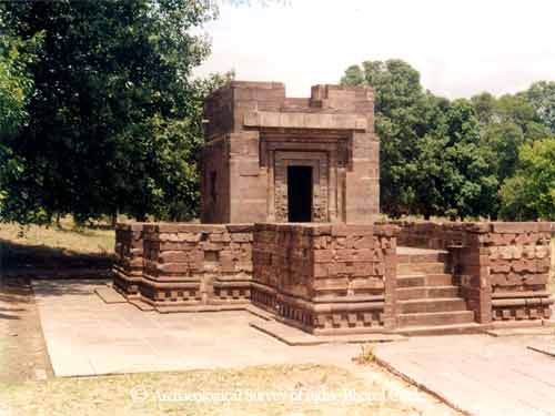 Nachna Kuthara Parvati Temple

