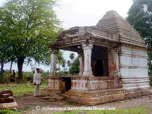  Temple of Mahadeo or mata (Bina) 

